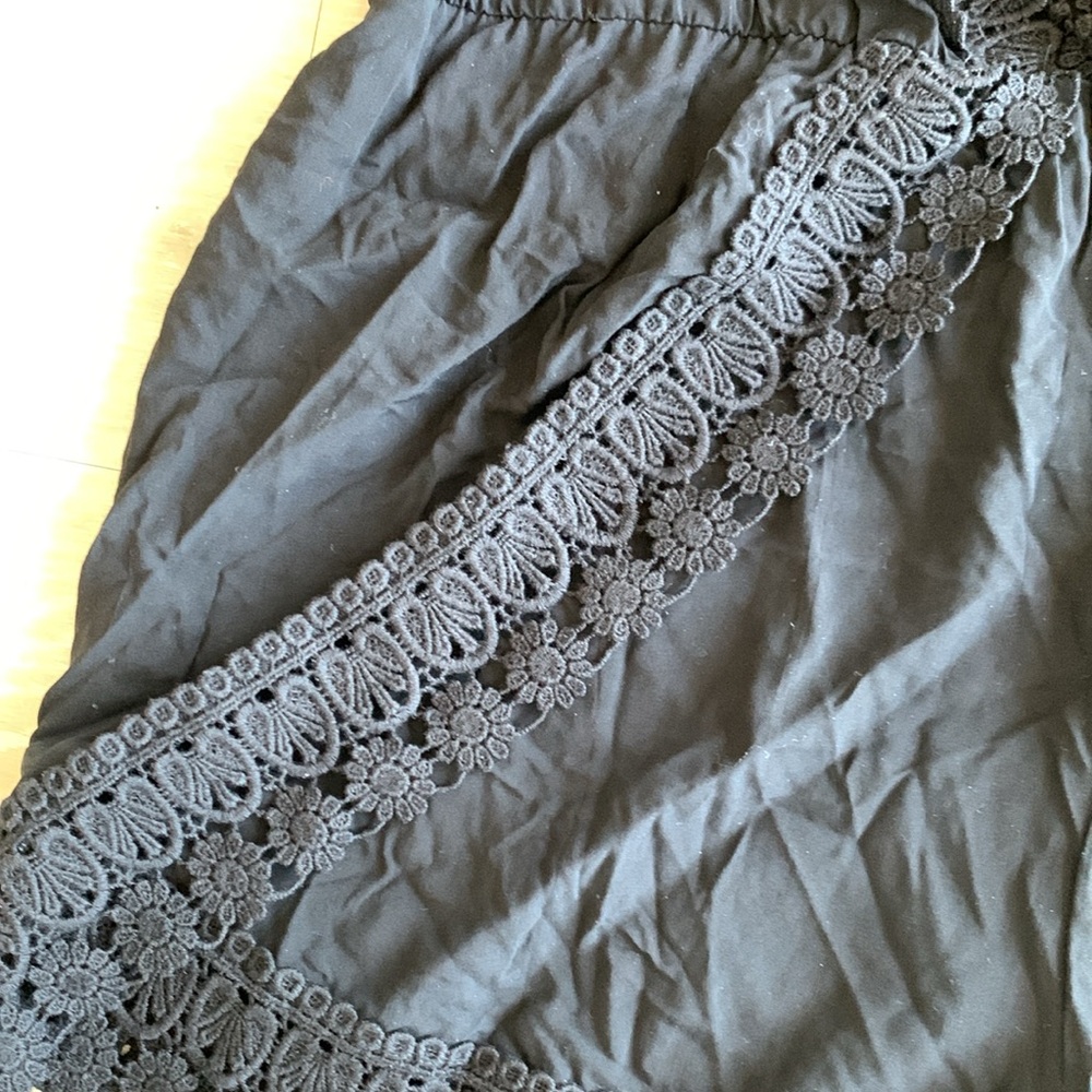 La Blanca Plunging V Cover Up Romper, XL, NWT. Black. - Picture 4 of 8